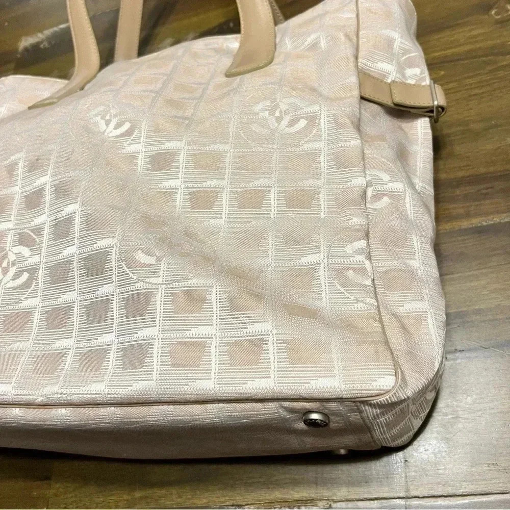 Chanel Travel Line Coco Tote CC Logo Monogram Beige Cream Nylon Vintage - Picture 6 of 17